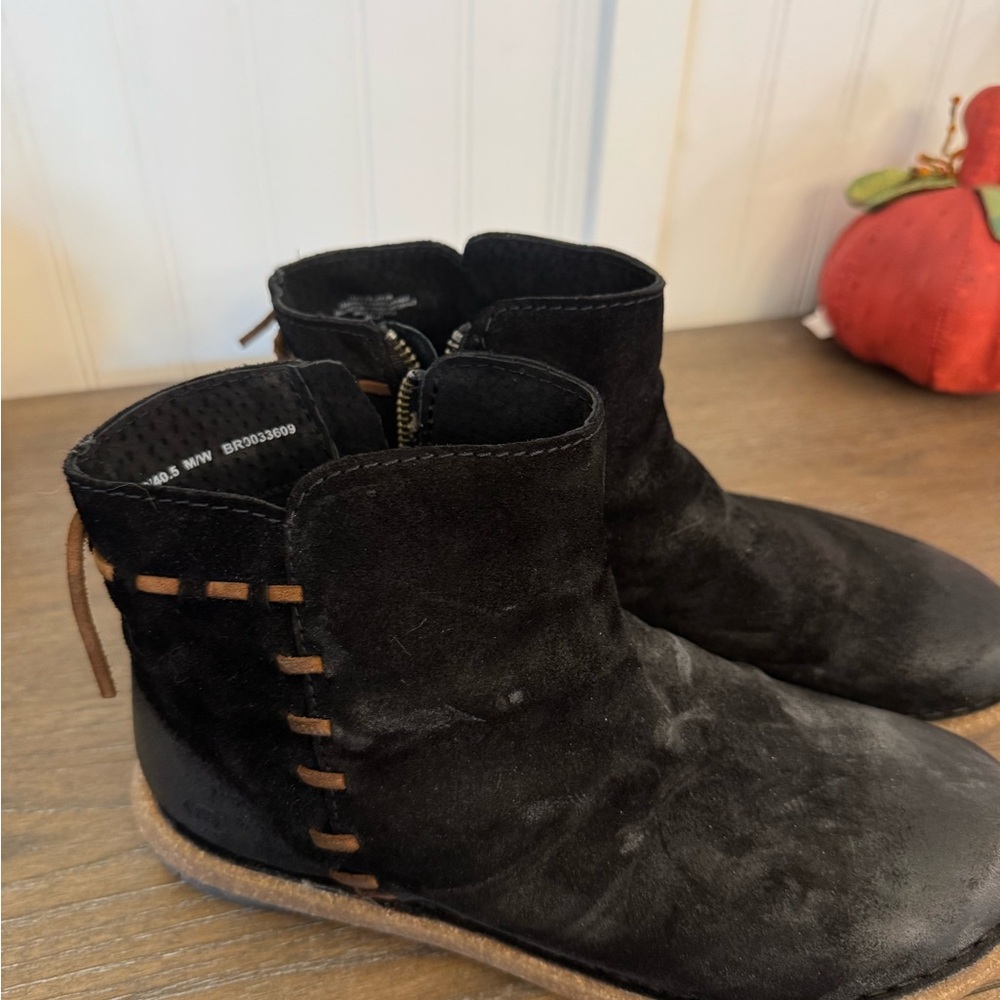 Born Ankle Booties Black NWOB